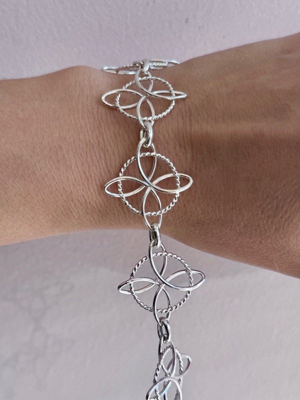 Producto - Pulsera Nudo de Bruja