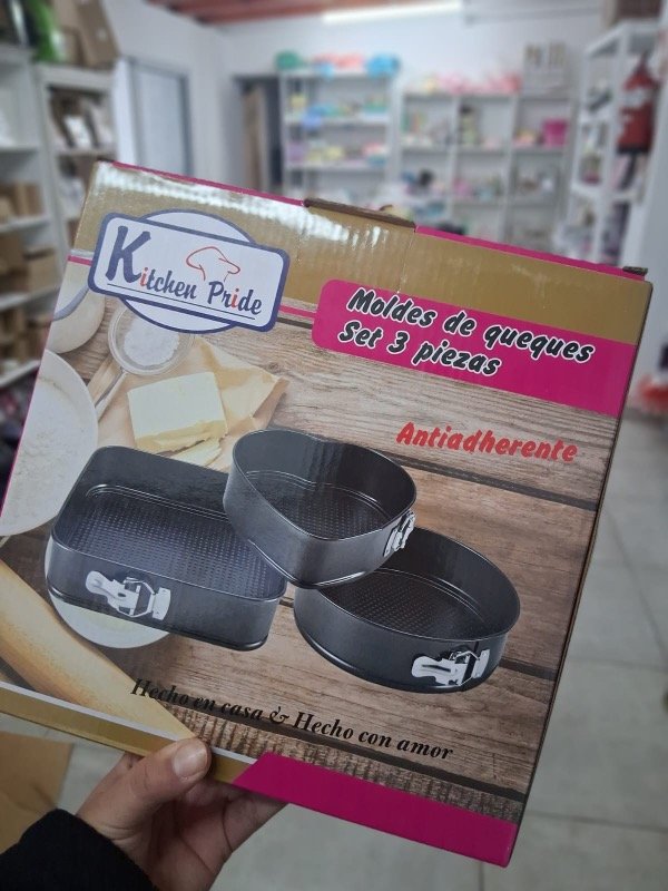 Producto - SET 3 MOLDES DESMONTABLES SURTIDOS