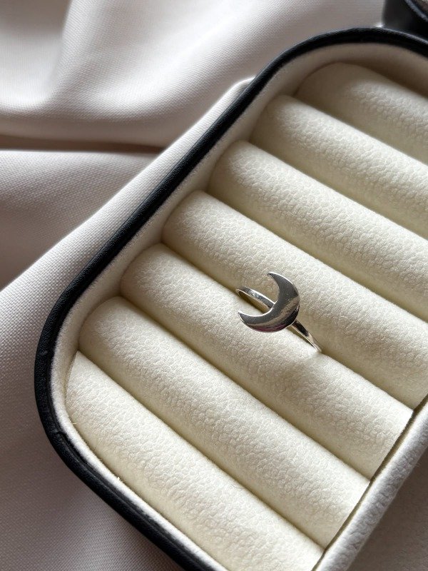 Producto - anillo moon liso talle 19