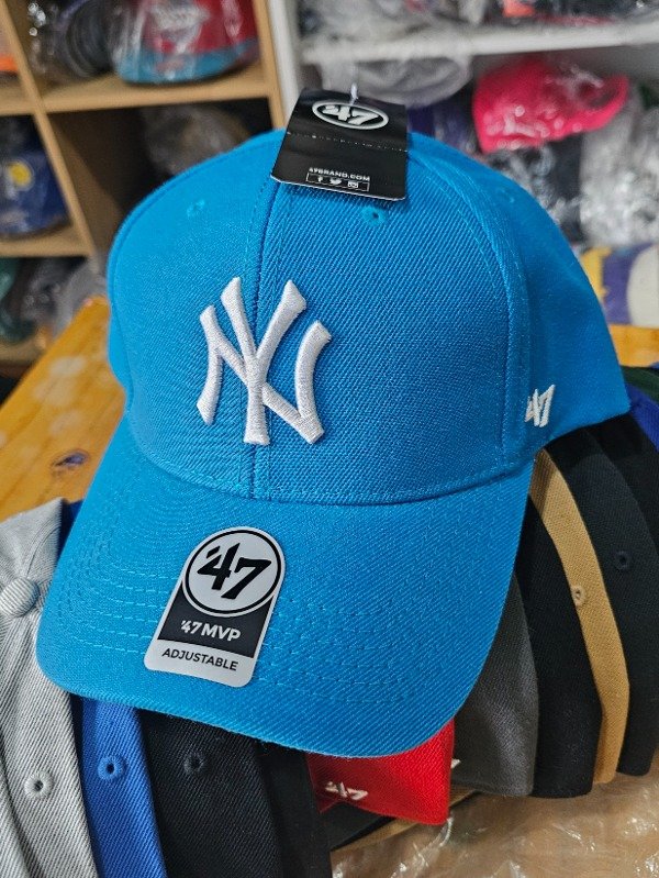 New York Yankees sky blue platinum '47 Brand MVP ajustable con velcro