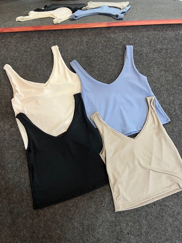 Producto - Musculosa en v