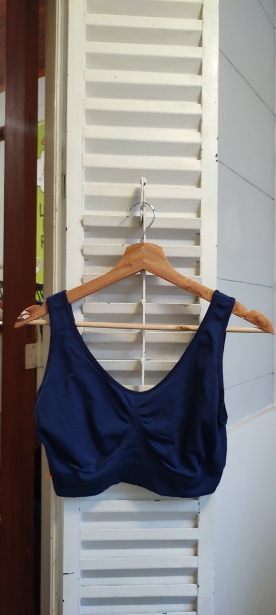 Producto - Top azul, talle L