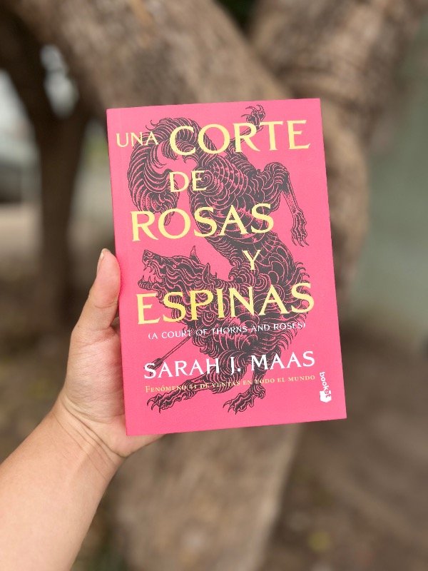 Producto - Una corte de rosas y espinas - SAGA ACOTAR - LIBRO 1
