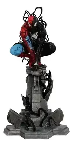 Producto - Diorama Spiderman Venom sobre torre con luz (40 cm)