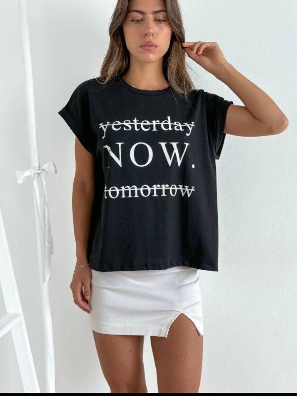 Producto - Remera YESTERDAY NOW