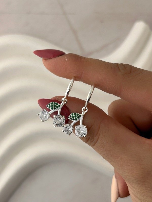 Producto - ARGOLLAS DE PLATA CEREZAS CON CUBICS 0878