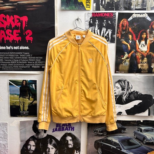 Producto - Campera Adidas Track