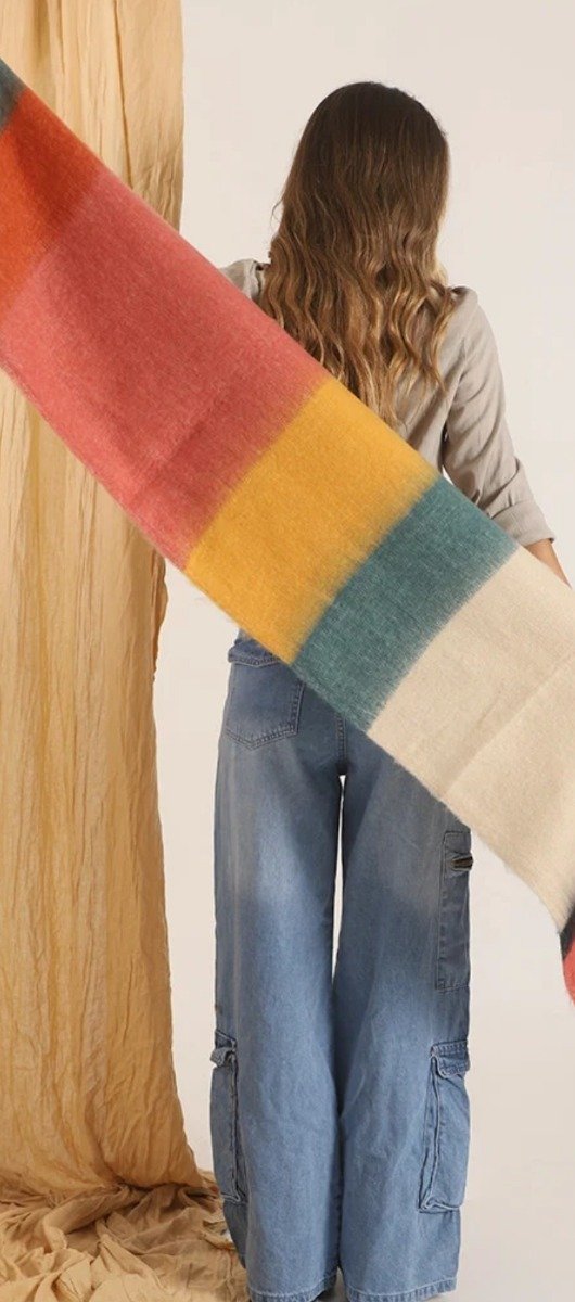 Producto - Bufandón tricolor