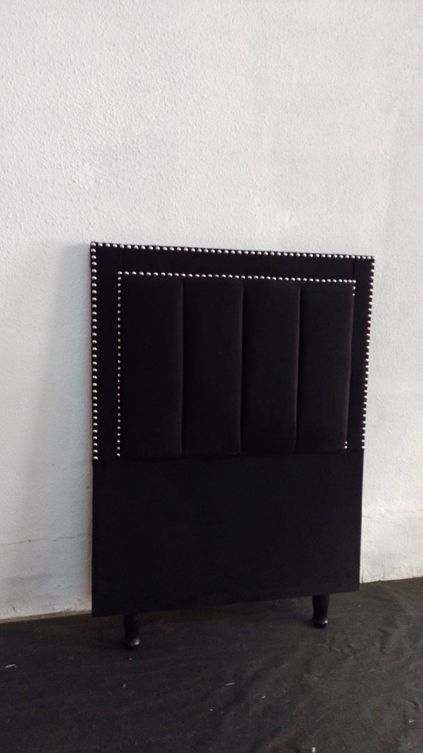 Producto - Respaldo Canelón con Tachas