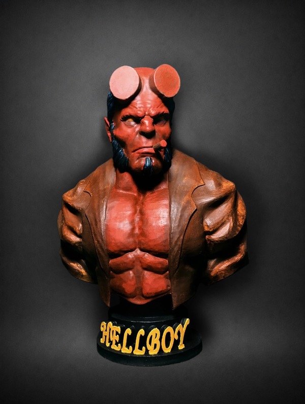 Producto - Busto Hellboy - Figura de Colección Pintada a Mano (20 cm)
