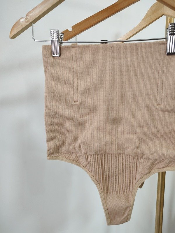 Producto - Colaless faja con varilla - 1