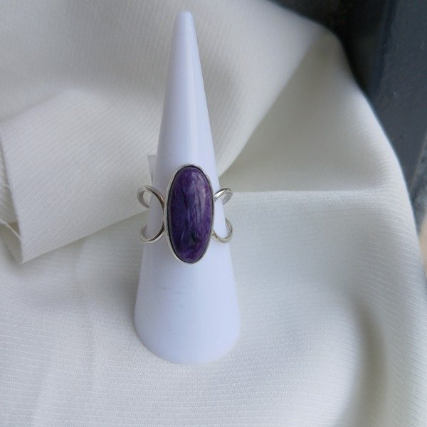 Producto - Anillo Plata 925 con Charoita oval - Talle 15