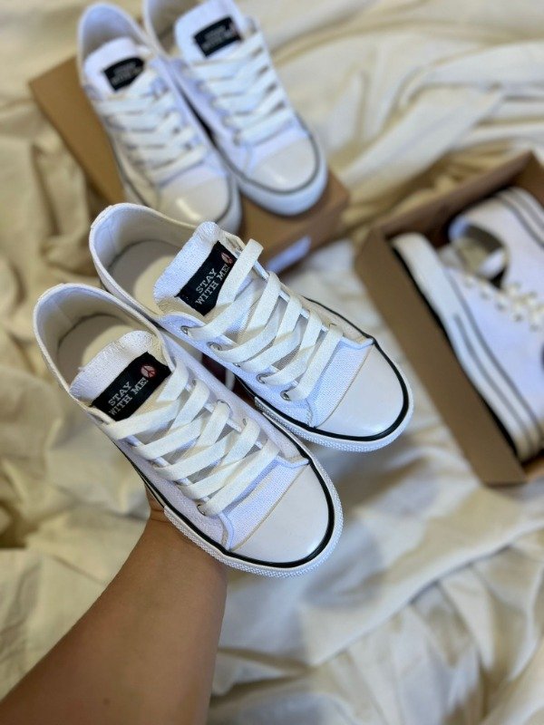 Producto - Zapatillas Blancas Urbanas Stay With Me!