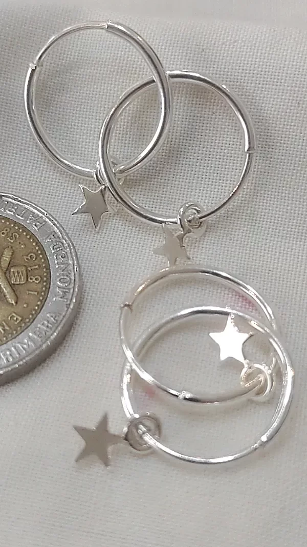 Producto - Argollita de Plata 925 con dije estrellita (2 cm)