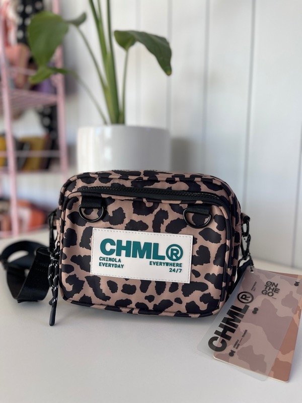 Producto - Bandolera Chimola Leopard