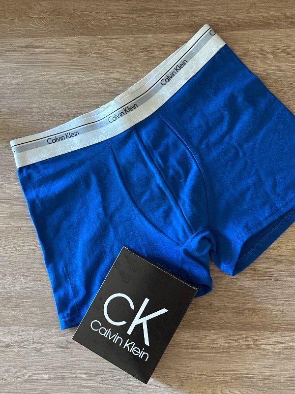 Producto - BÓXER CALVIN KLEIN AZUL FRANCIA