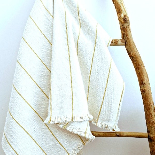 Producto - Manta/Alfombra Tiza Líneas Mostaza