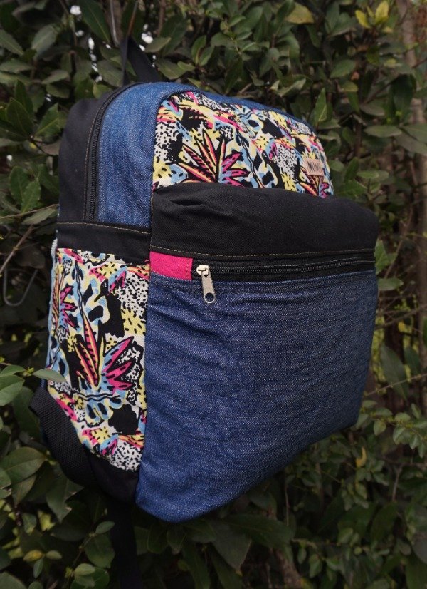 Producto - Mochila XL Upcycling Funny