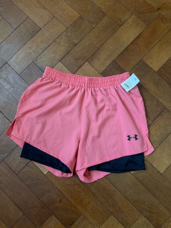 Producto - SHORT CON CALZA ROSA Y NEGRO