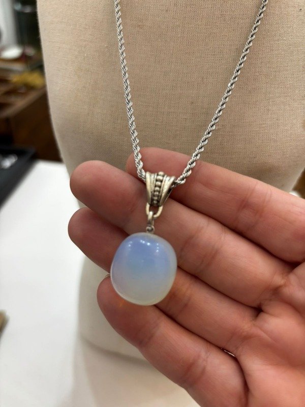 Producto - Collar simil piedra luna