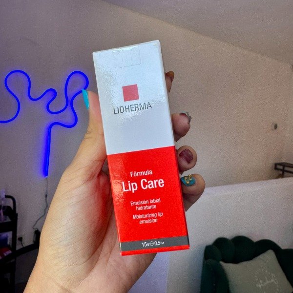 Producto - Lip Care balsamo labial