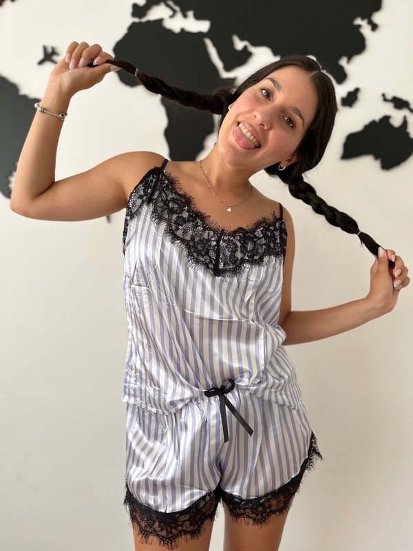 Producto - Pijama musculosa y short satén LILA