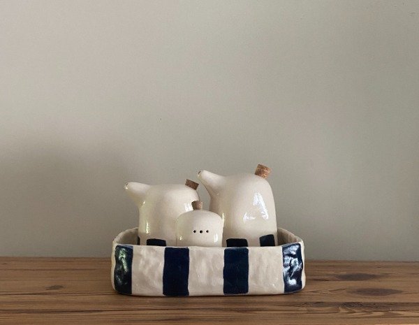 Producto - Set condimenteros con fuente rayas anchas - a pedido