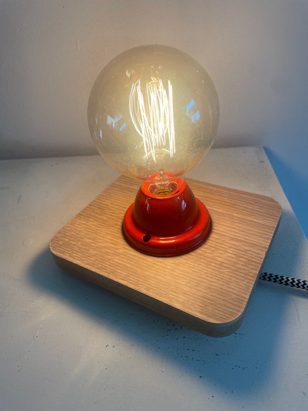 Producto - lampara de diseño muy muy vintage !!!!!
