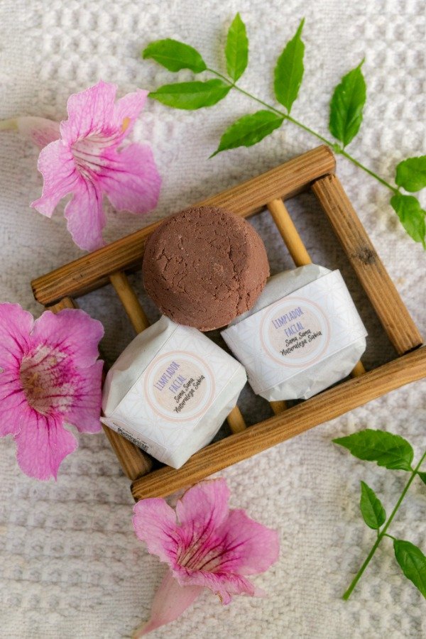 Producto - Limpiador Facial Sólido Piel Sensible