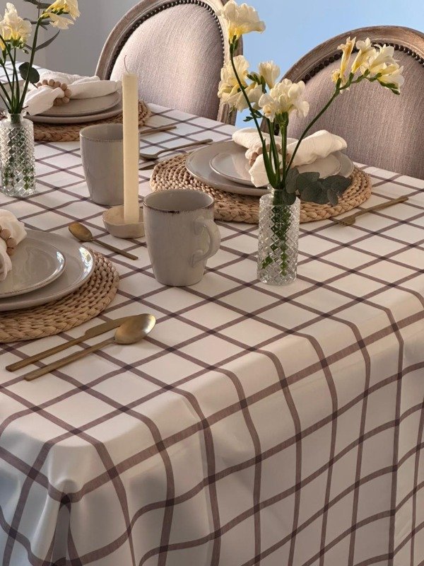 Producto - Mantel impermeable rayado marrón - 1