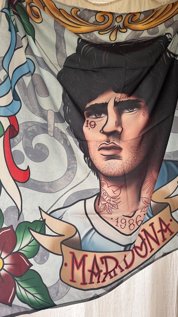 Producto - Pañuelo El Diego mundial
