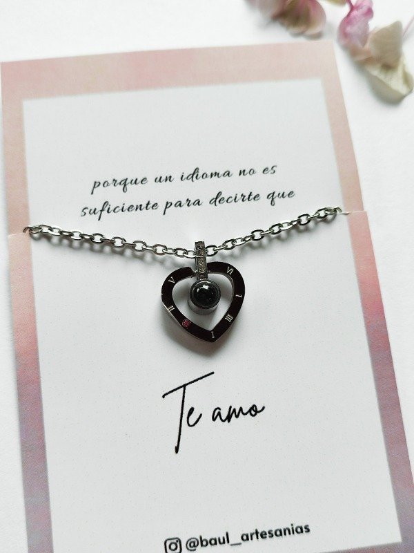 Producto - Collar Te amo en 100 idiomas - Corazón