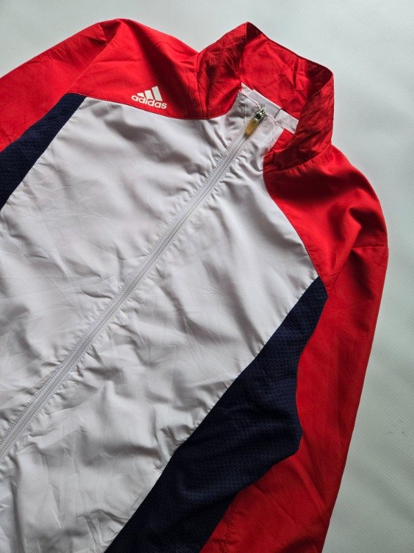 Producto - Rompevientos ADIDAS