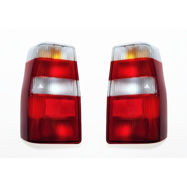 Producto - Par De Faros Traseros Fiat Fiorino / 2005 a 2013 [P08]