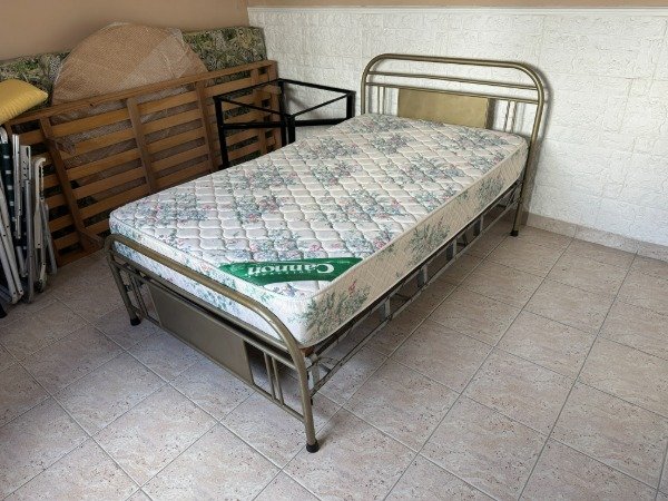 Producto - CAMA UNA PLAZA Y MEDIA DE HIERRO CON COLCHON CANNON 190x115x20 #12129