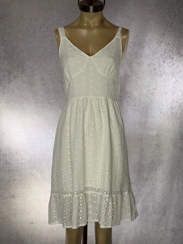 Producto - VESTIDO BRODERIE BLANCO FORRADO IMPORTADO