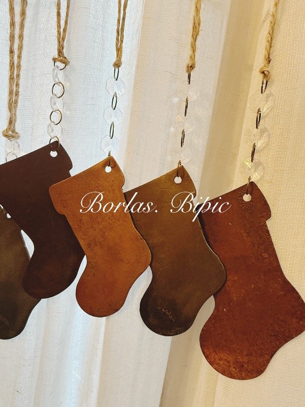 Producto - Colgante chapa bota