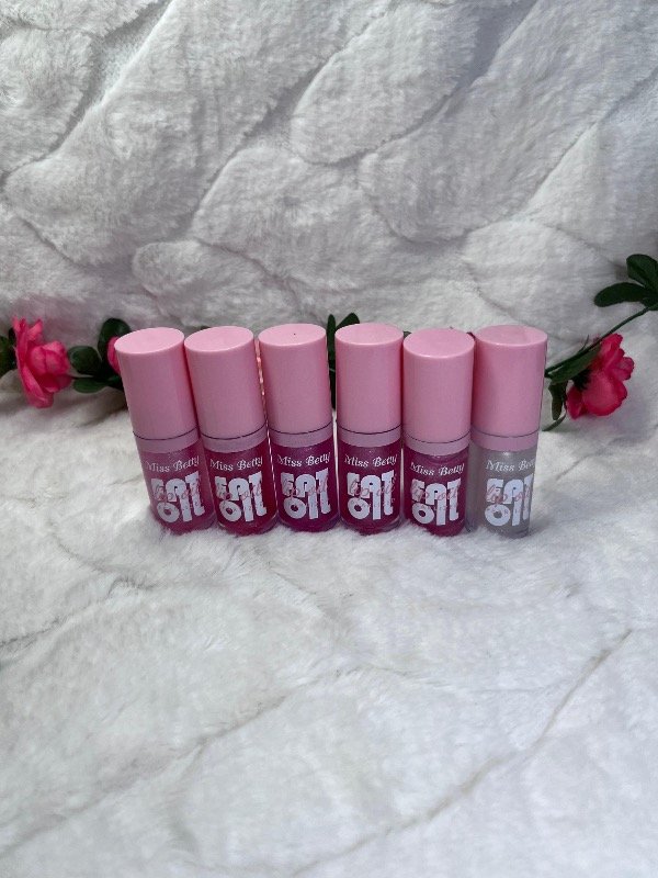 Producto - Lip gloss fat oil miss betty