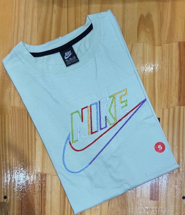 Producto - Remera Nike Bordada Talle XL y XXL