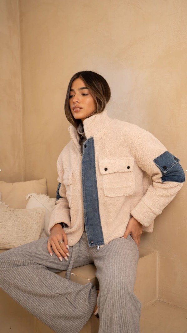 Producto - Campera corderito combinada con jean
