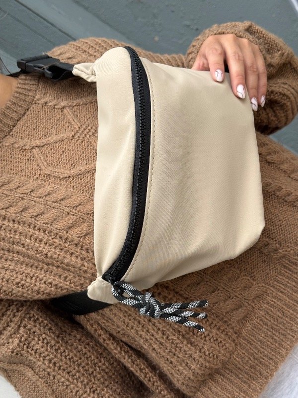 Producto - Riñonera Jackie de tela color Visón