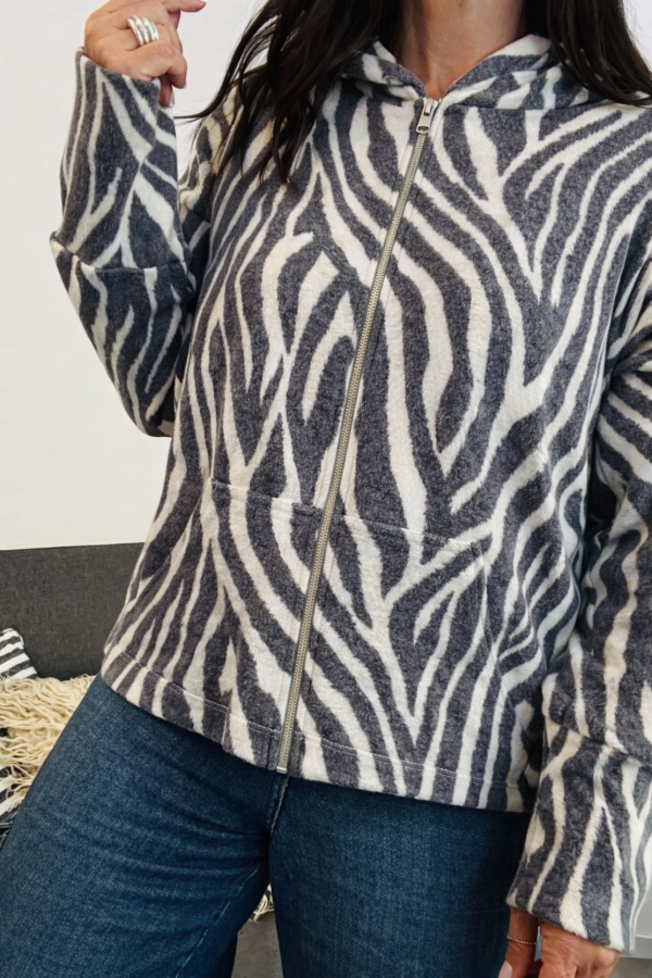 Producto - Campera EVELIN Cebra