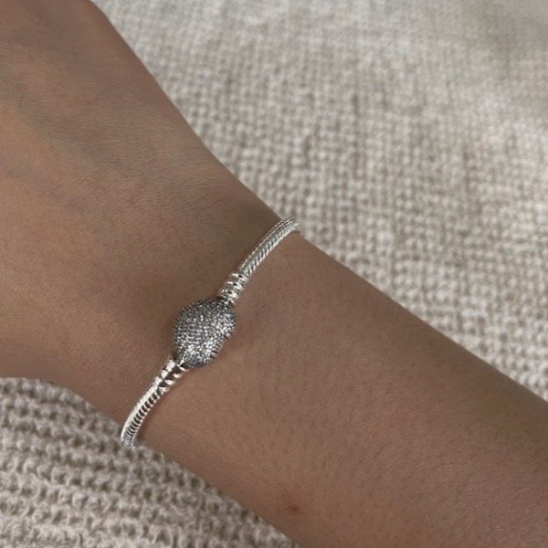 Producto - Pulsera con brillo gris