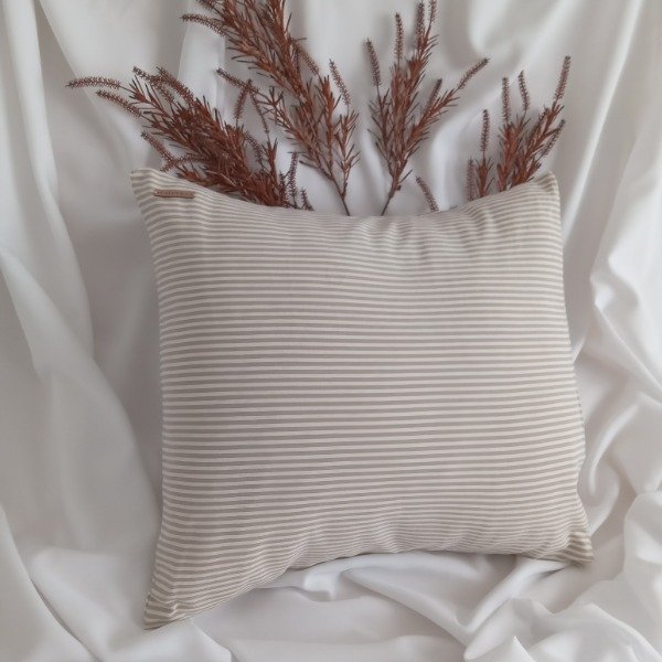 Producto - Fundas de tusor rayado visón 40x40