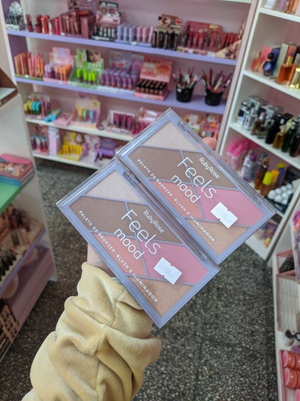 Producto - Paleta de contorno bronzer y rubor ruby rose