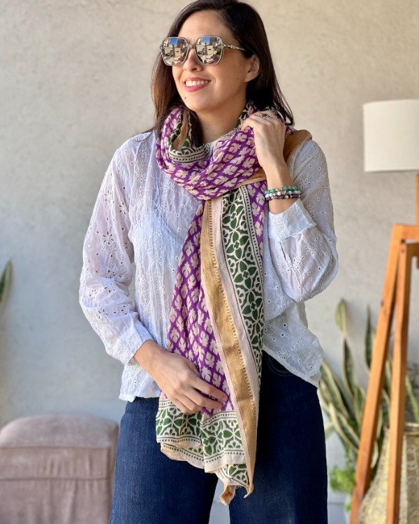 Producto - Pareo Mil Usos Verde y Violeta