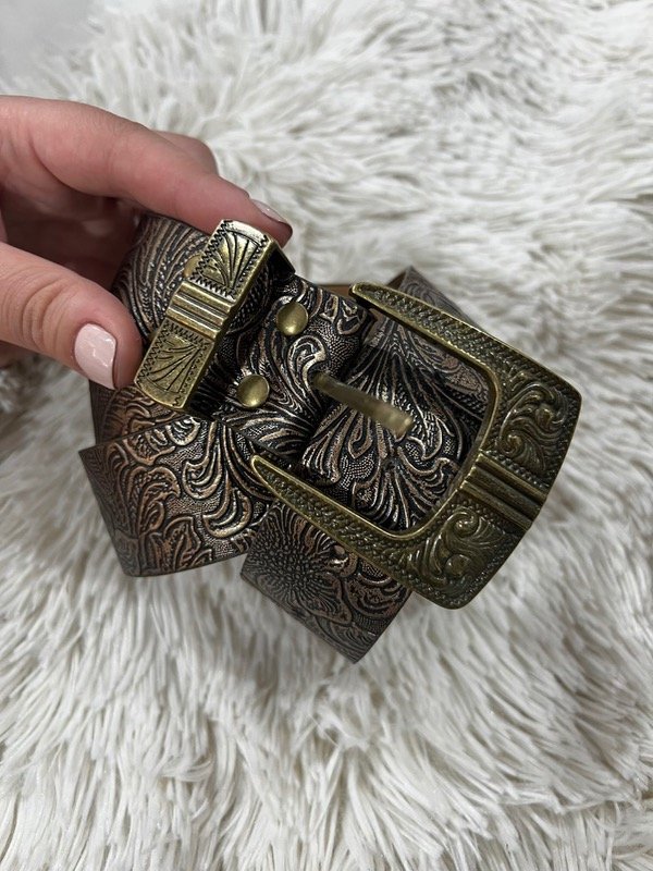 Producto - Cinto dorado