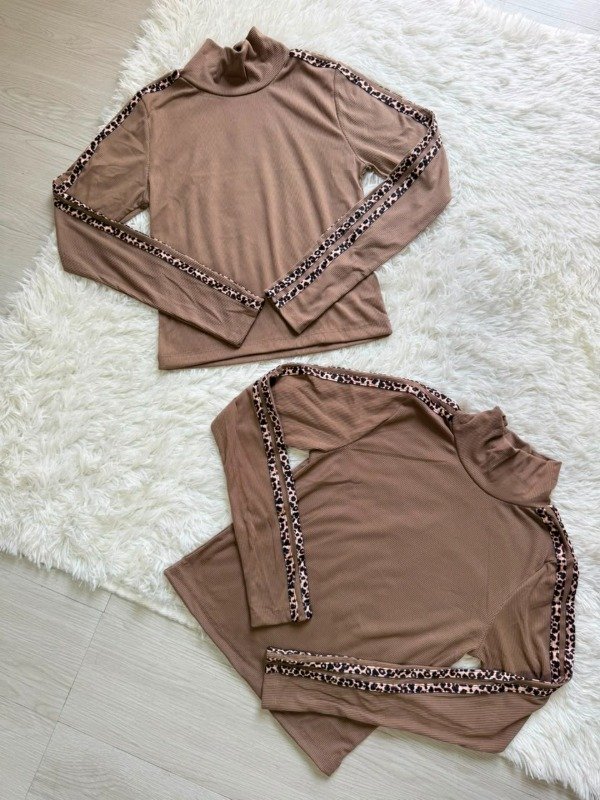 Producto - Camiseta Líneas Print - 0