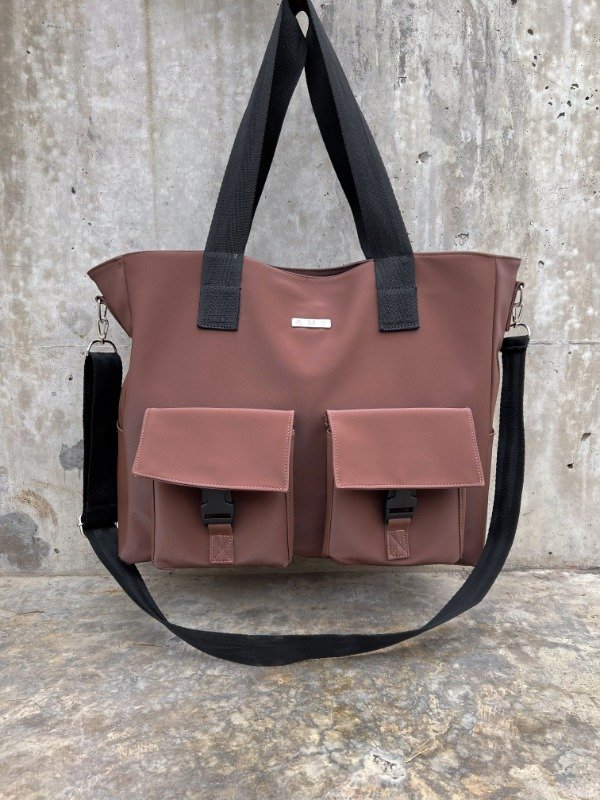 Producto - TOTE CARGO CHOCOLATE