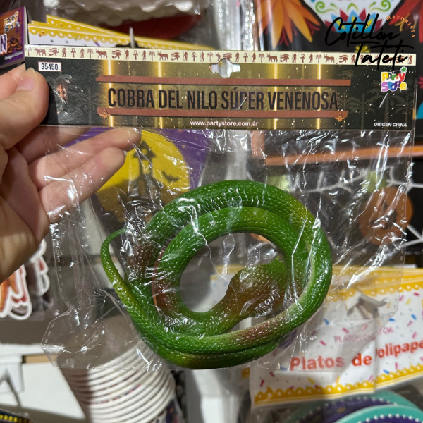 Producto - VIBORA COBRA VENENOSA - 67cm